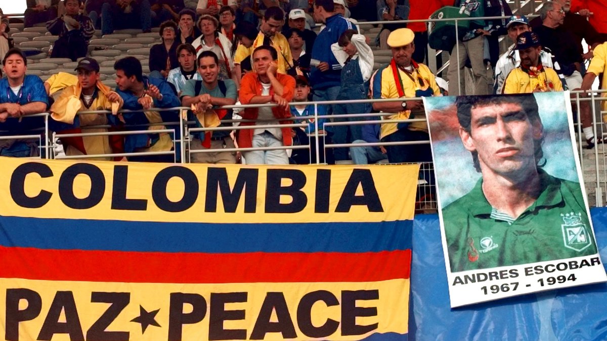 Minnena av honom präglar fortfarande colombiansk fotboll. 